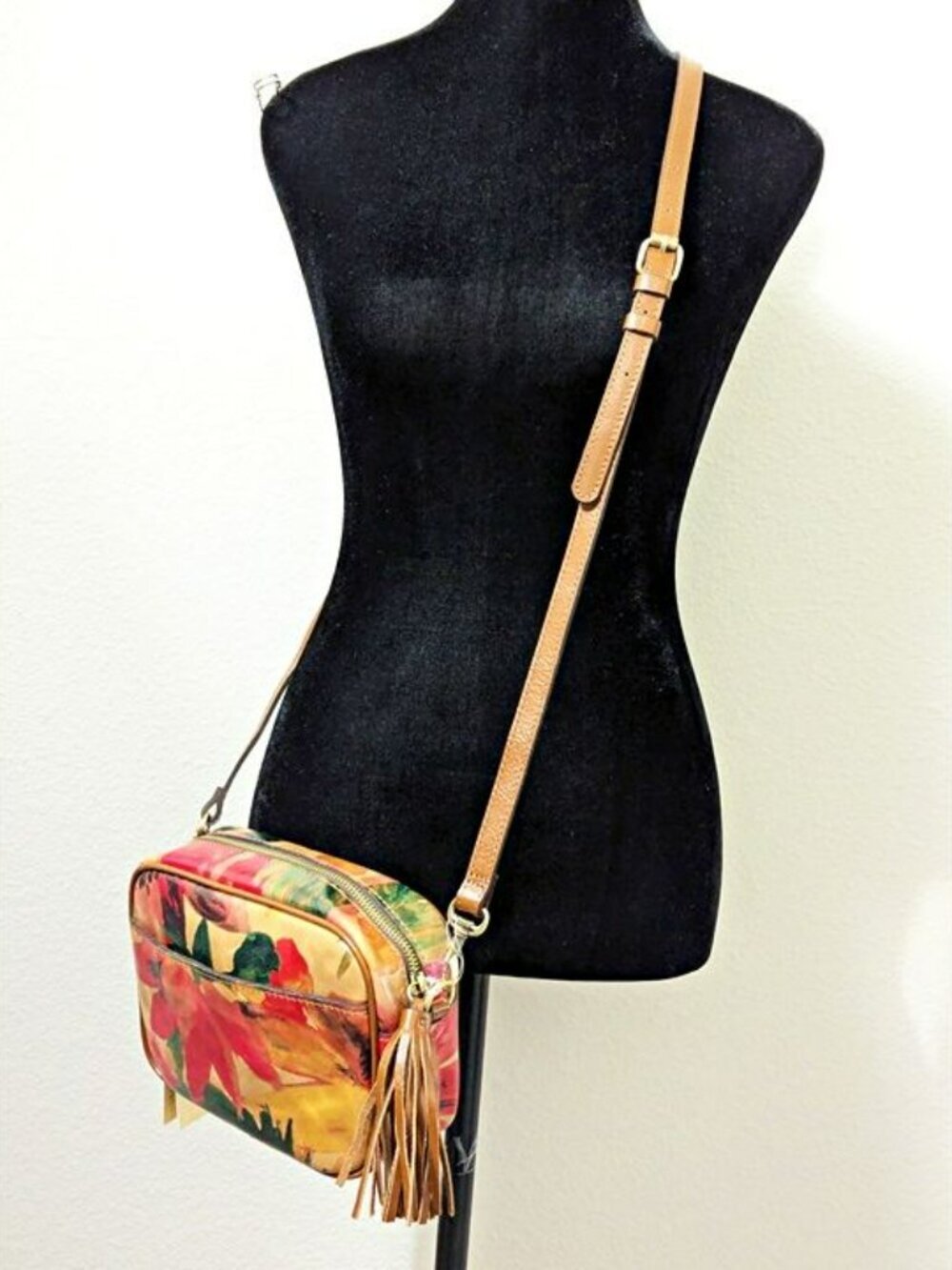Patricia Nash Josie Women's Small Leather Crossbody Bag (MSRP $169) - Picture 12 of 12
